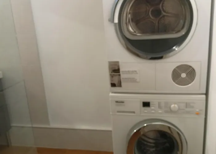 Opaline T3 Lumineux Avec Patio Et Parking Prive